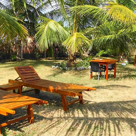 Regina Beach Bungalow Trincomalee Exterior photo